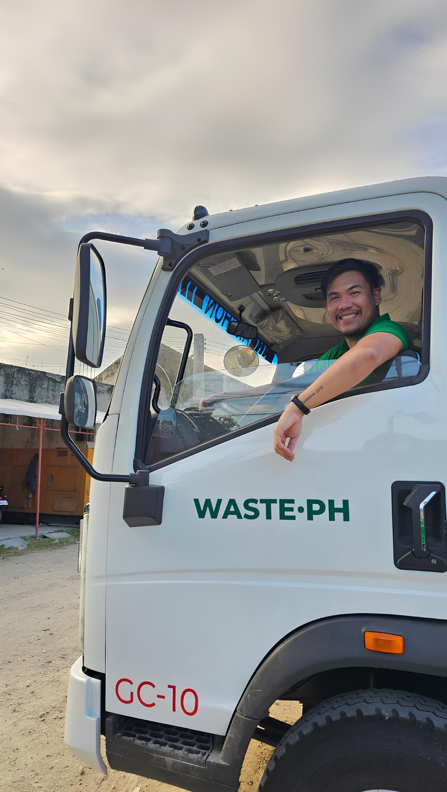 The young and dynamic people ready to serve and help clean-up Cebu.